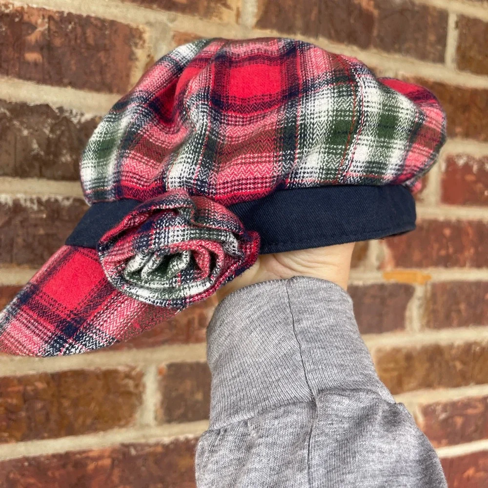 Little Girl’s Justice Plaid Newsboy Cap With Rosette Size M/L